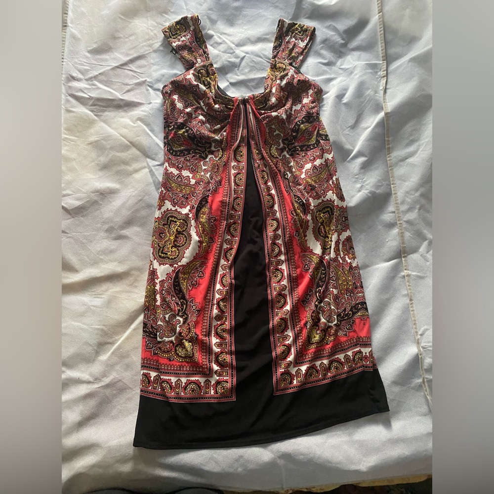 Women’s panel sundress.
